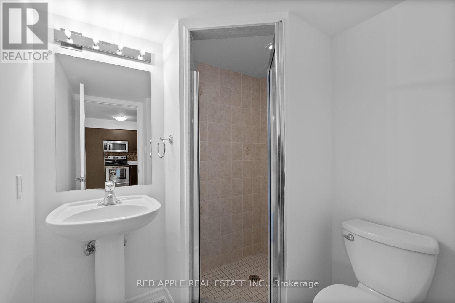 213 - 872 Sheppard Avenue W, Toronto, Ontario  M3H 5V5 - Photo 22 - C12357097