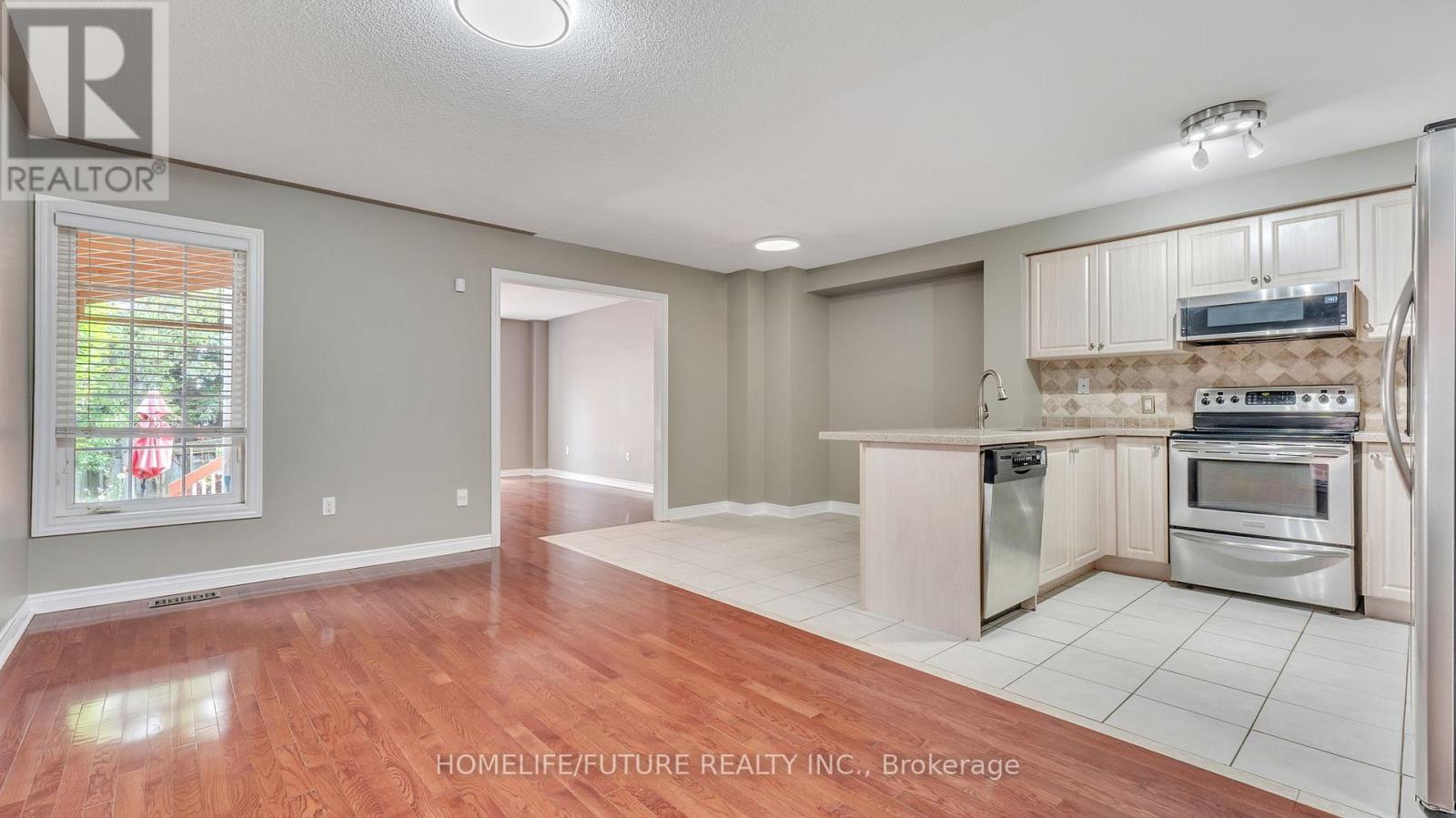 25 Gateway Court, Whitby, Ontario  L1R 3M9 - Photo 16 - E12357014