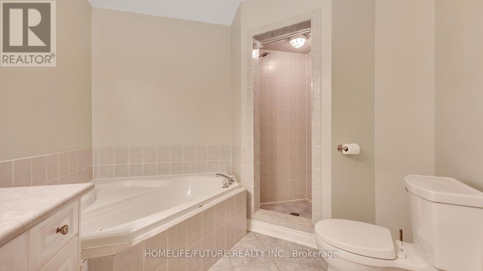 25 Gateway Court, Whitby, Ontario  L1R 3M9 - Photo 32 - E12357014