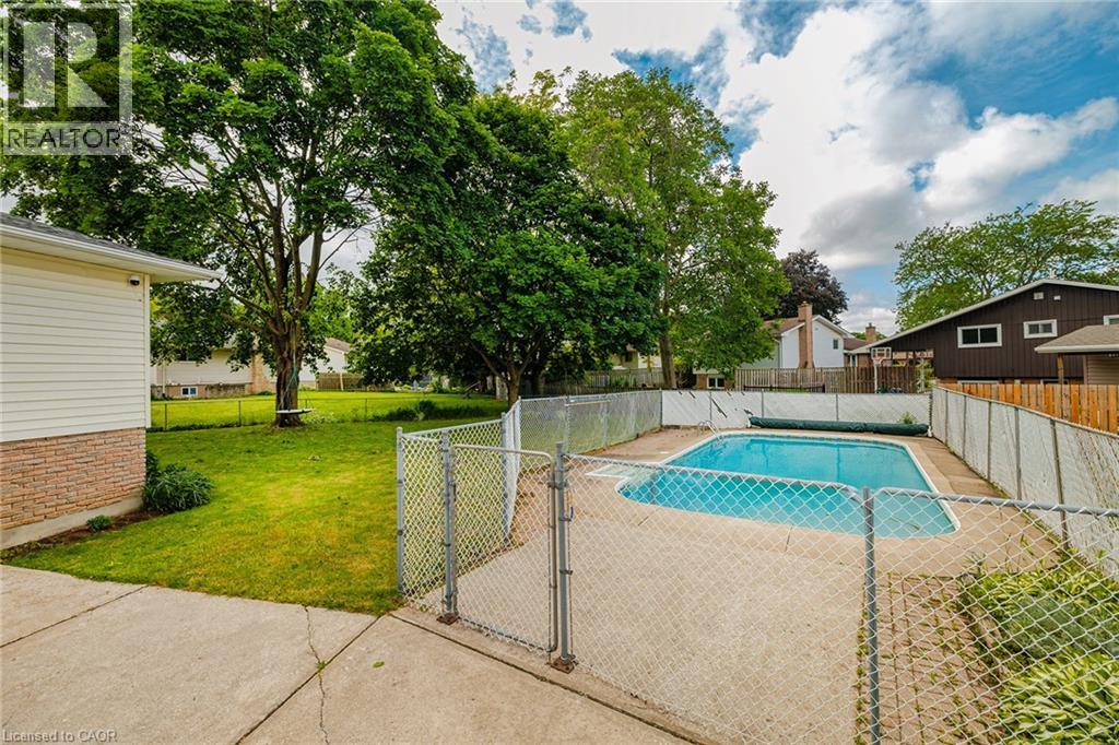 15 Laguna Crescent, St. Catharines, Ontario  L2M 6Z9 - Photo 22 - 40761924