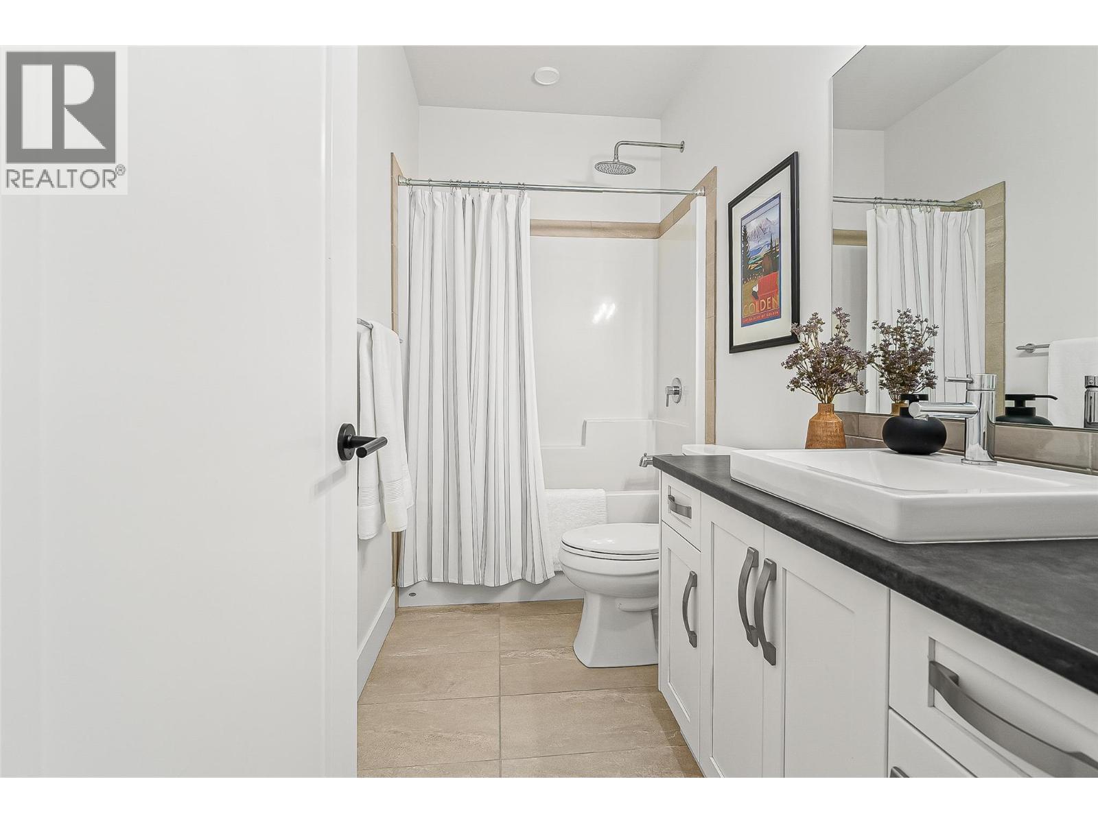 241 Ashcroft Place, Vernon, British Columbia  V1H 2M1 - Photo 34 - 10359667