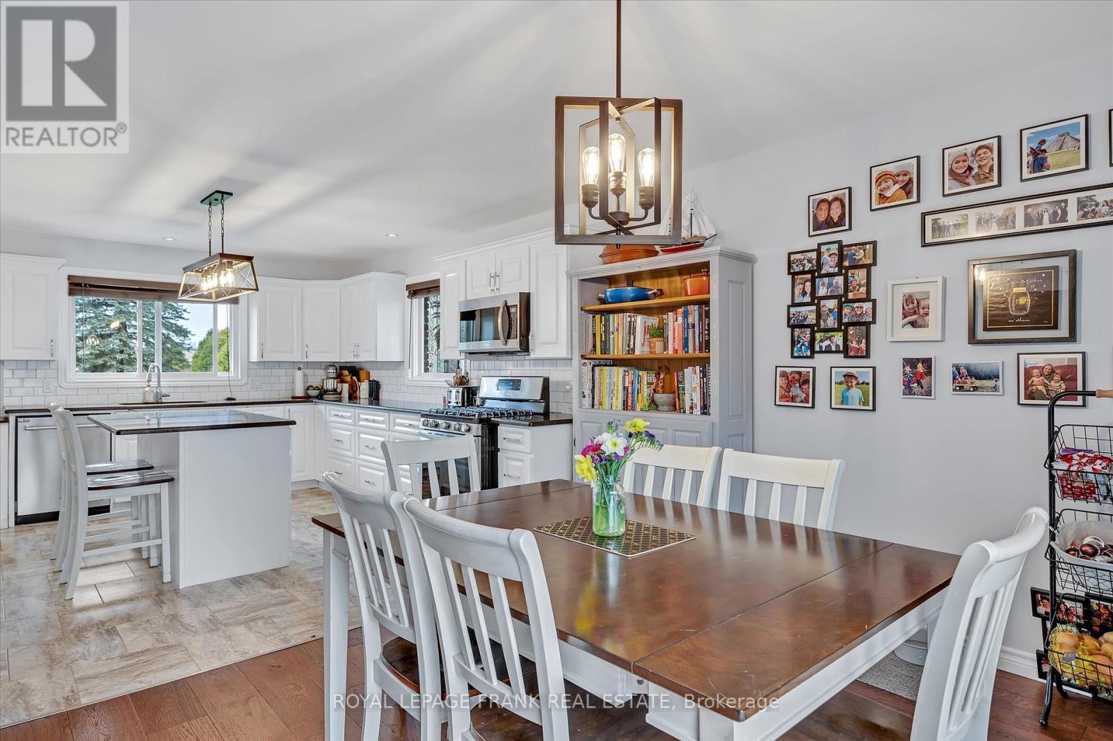 878 Payne Line Road, Douro-Dummer, Ontario  K0L 3A0 - Photo 10 - X12357132