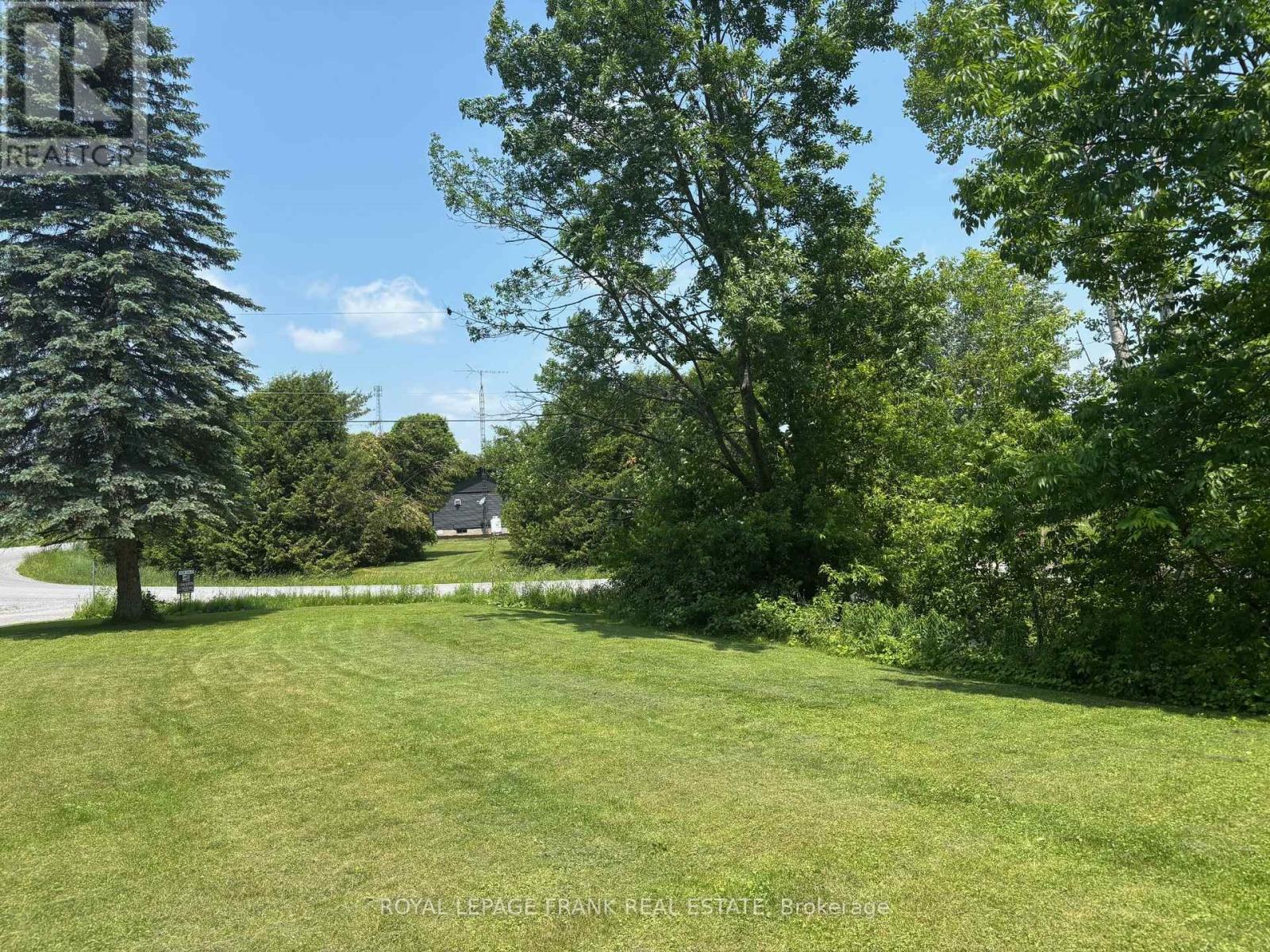 878 Payne Line Road, Douro-Dummer, Ontario  K0L 3A0 - Photo 3 - X12357132