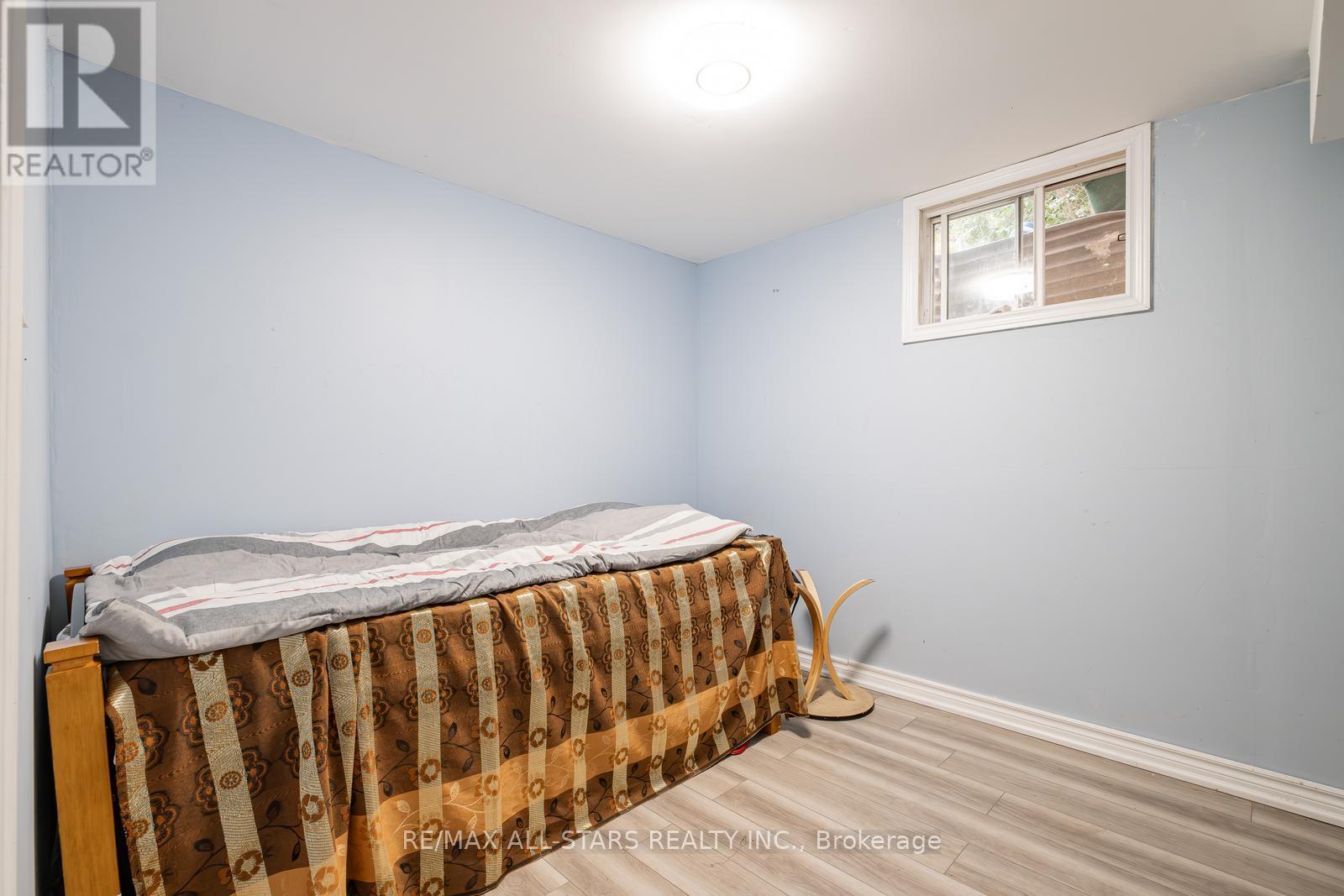 520 Elm Road, Whitchurch-Stouffville (Stouffville), Ontario  L4A 1W8 - Photo 29 - N12356980