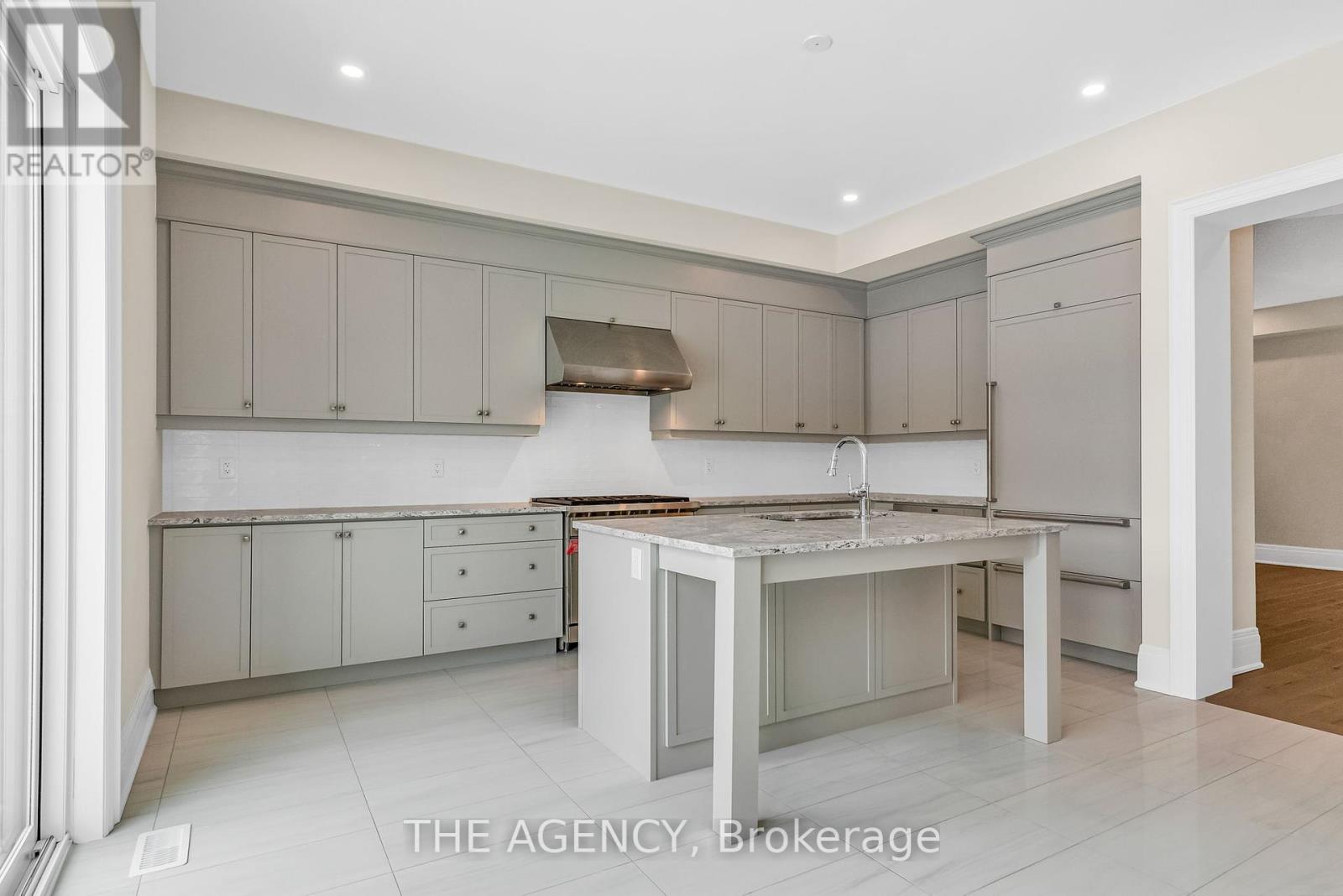 19 Tilden Street, Vaughan, Ontario  L3L 0G2 - Photo 9 - N12357022