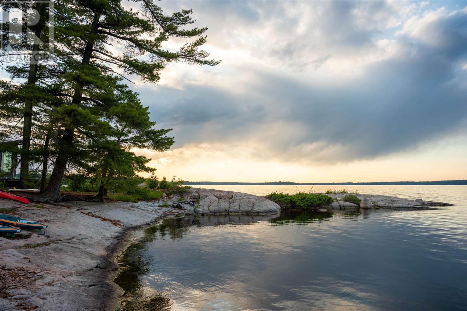 Island S900 Little Sand Lake, Minaki, Ontario  P0X 1J0 - Photo 32 - TB251623