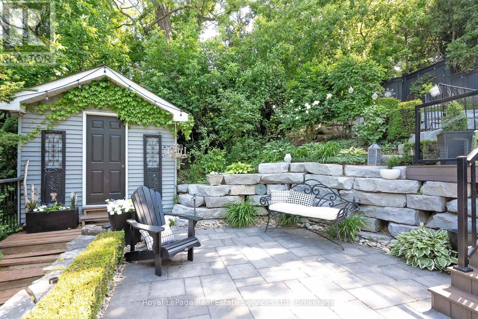 158 Dunn Street, Oakville, Ontario  L6J 3E5 - Photo 13 - W12357159