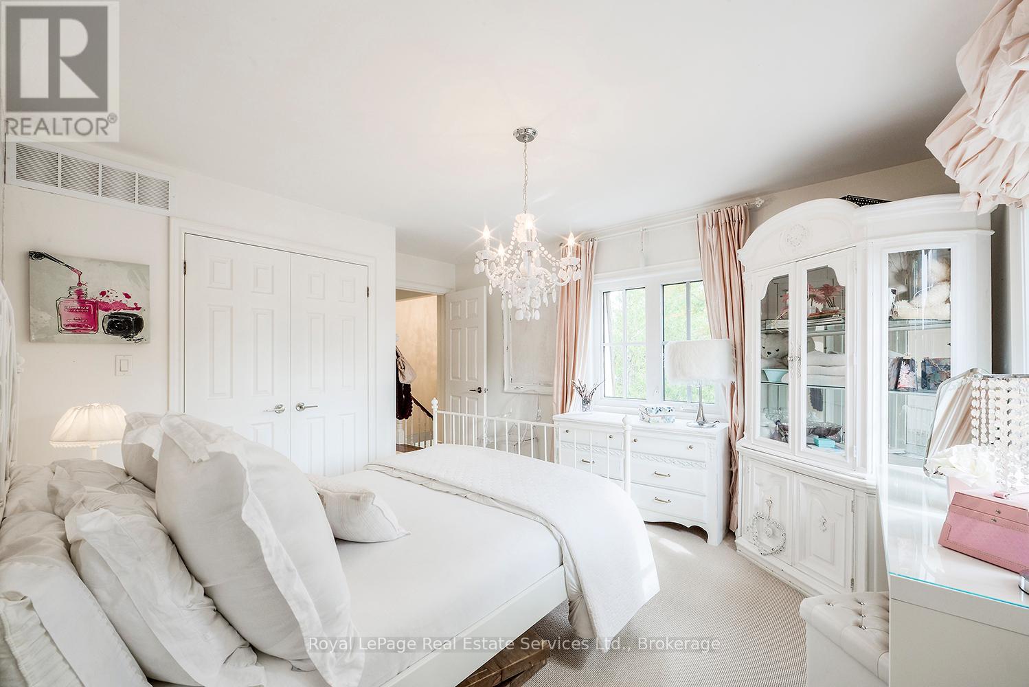 158 Dunn Street, Oakville, Ontario  L6J 3E5 - Photo 33 - W12357159