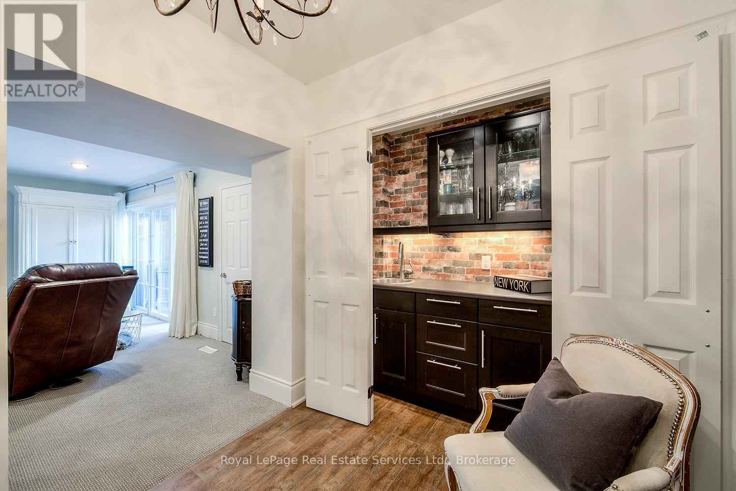 158 Dunn Street, Oakville, Ontario  L6J 3E5 - Photo 36 - W12357159