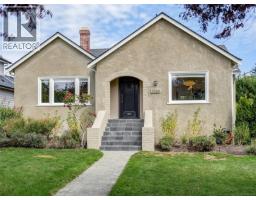 2526 Dalhousie St Estevan, Oak Bay, Ca