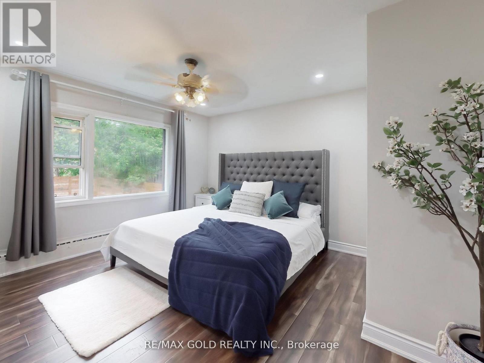 61 Centre Street N, Brampton, Ontario  L6V 1T1 - Photo 21 - W12357032
