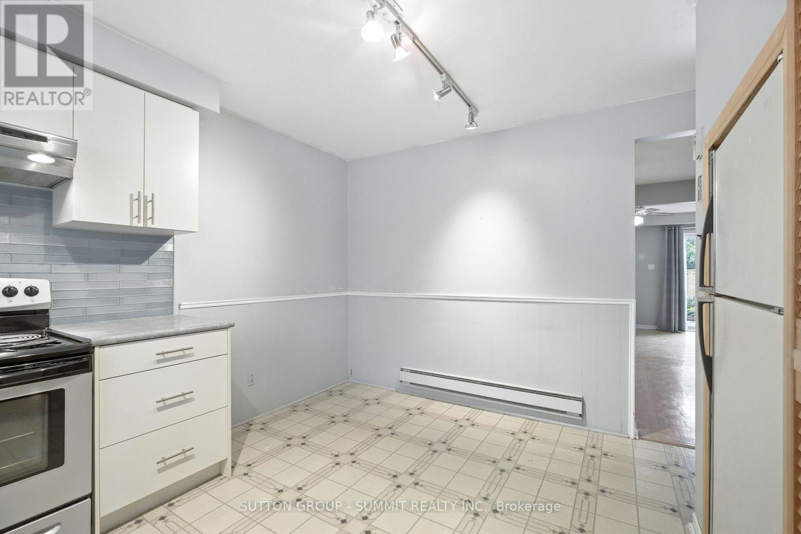 17 - 1450 Sixth Line, Oakville, Ontario  L6H 1X7 - Photo 8 - W12357048