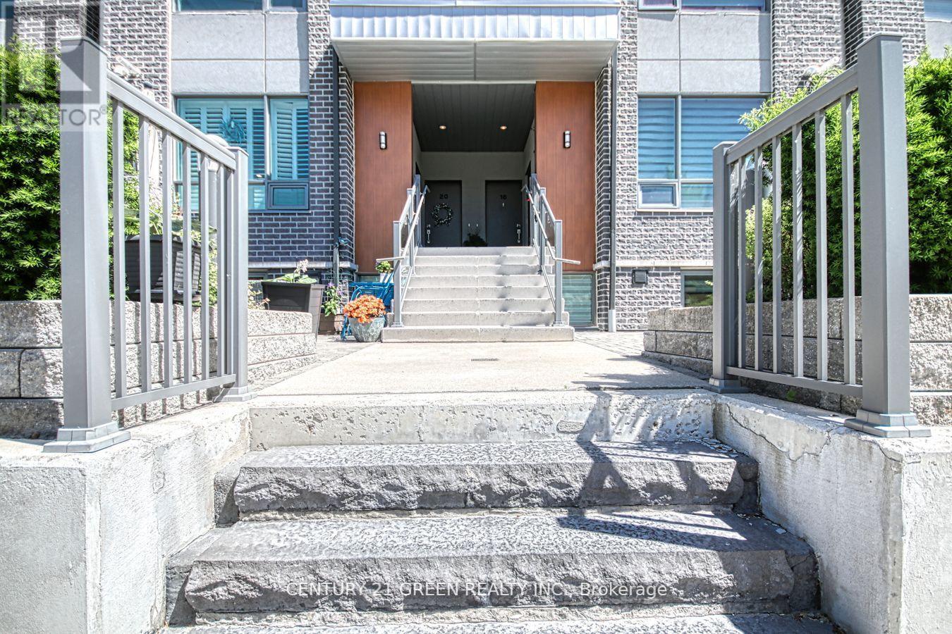 19 - 680 ATWATER AVENUE, Mississauga, Ontario