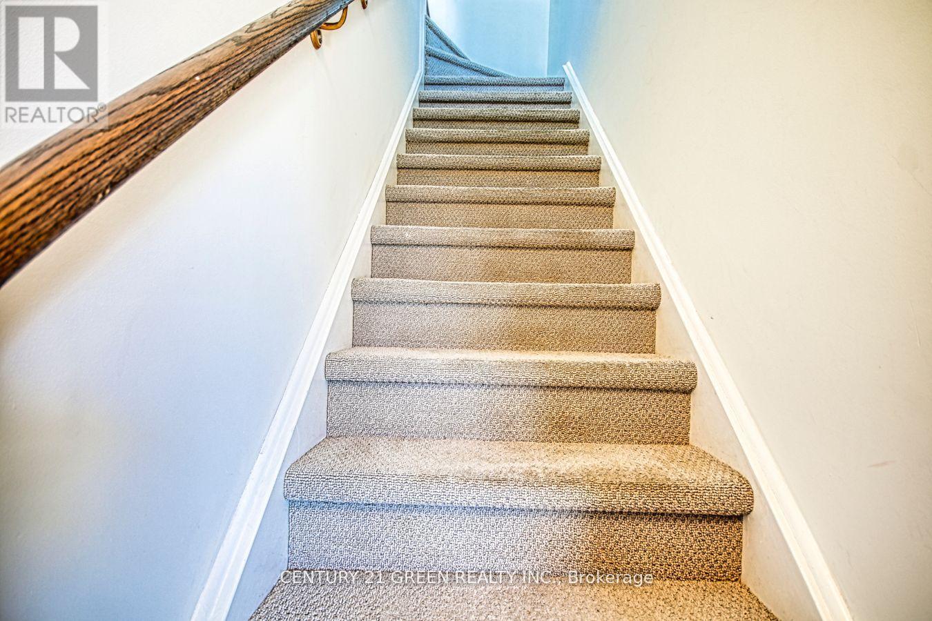 19 - 680 Atwater Avenue, Mississauga, Ontario  L5G 0B6 - Photo 3 - W12357053
