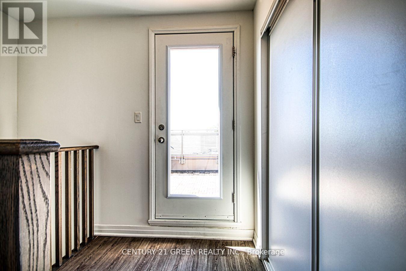 19 - 680 Atwater Avenue, Mississauga, Ontario  L5G 0B6 - Photo 32 - W12357053