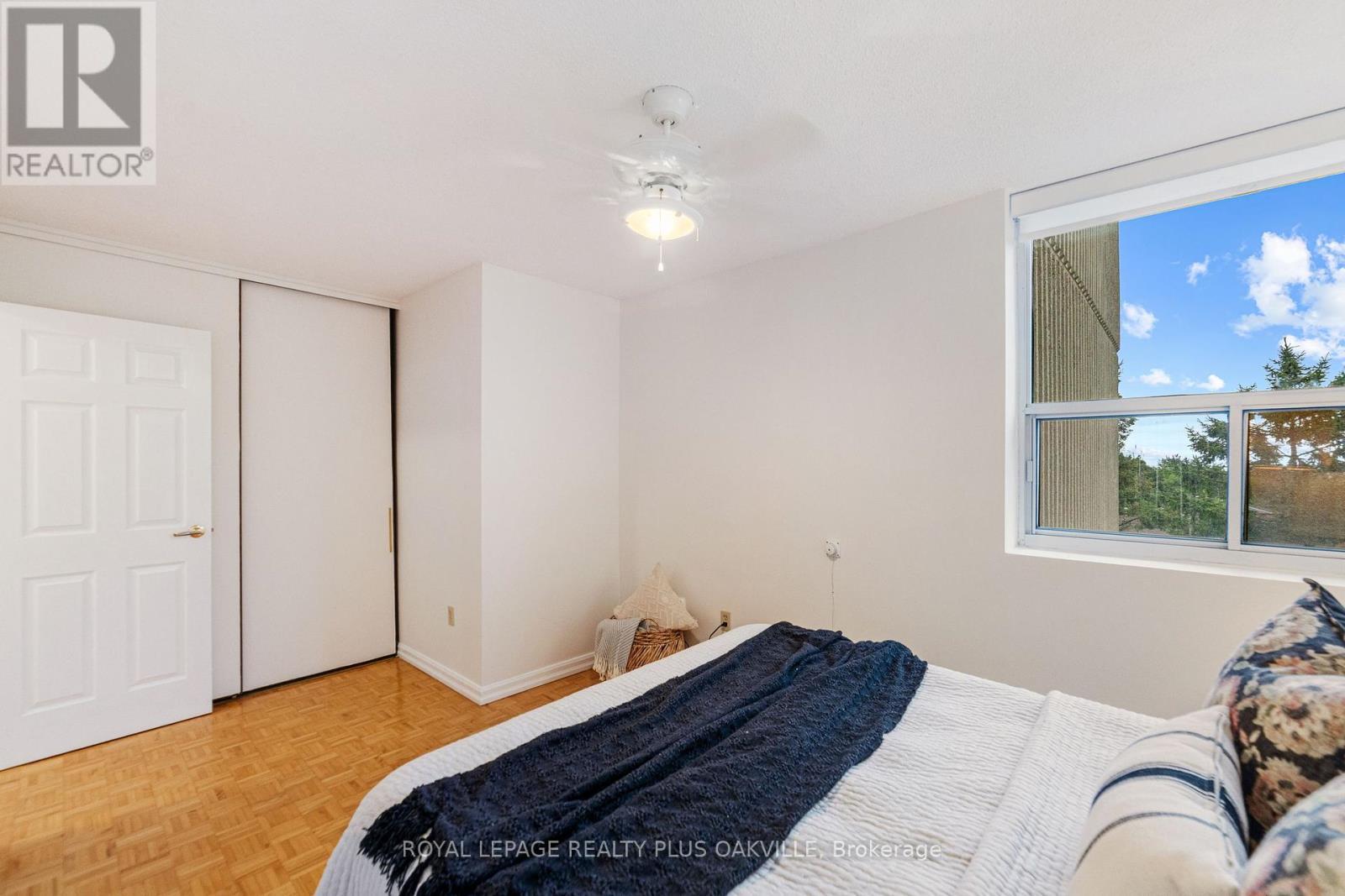 508 - 2263 Marine Drive, Oakville, Ontario  L6L 5K1 - Photo 18 - W12357081