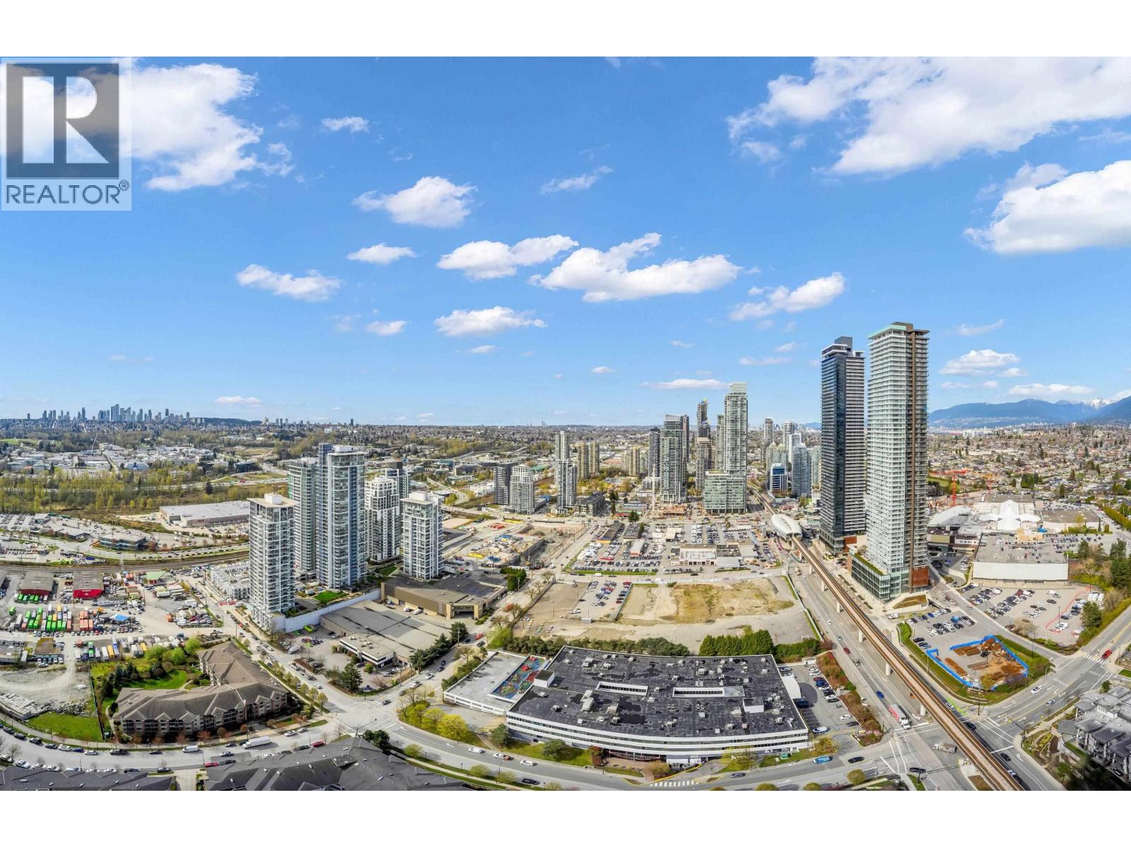 4202 4720 LOUGHEED HIGHWAY, Burnaby, British Columbia