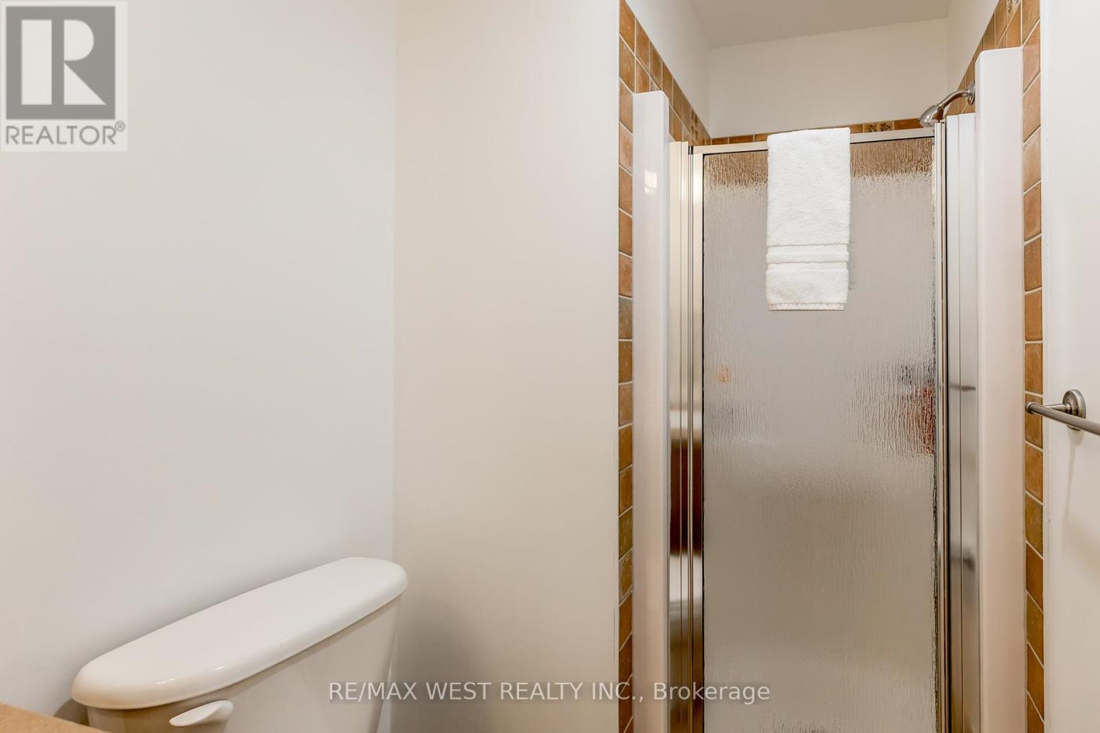 119 - 125 Fairway Court, Blue Mountains, Ontario  L9Y 0P8 - Photo 27 - X12357115