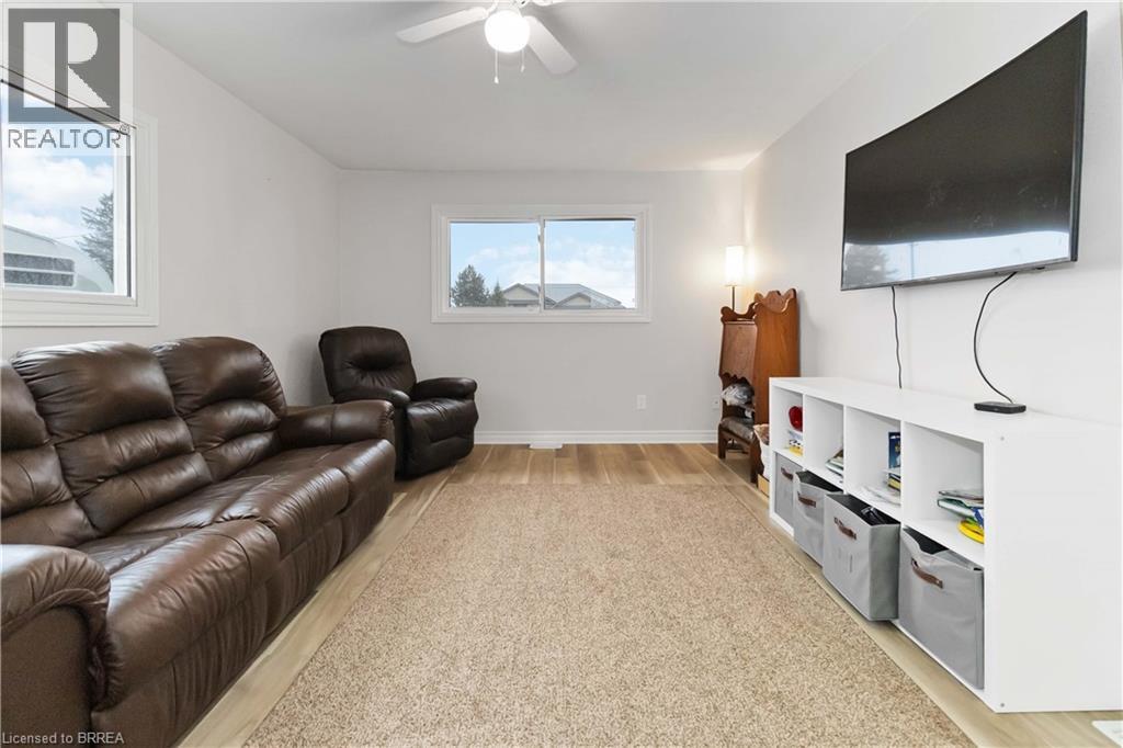 631 Mount Pleasant Road, Mount Pleasant, Ontario N3T 5L5 - Photo 16 - 40713275