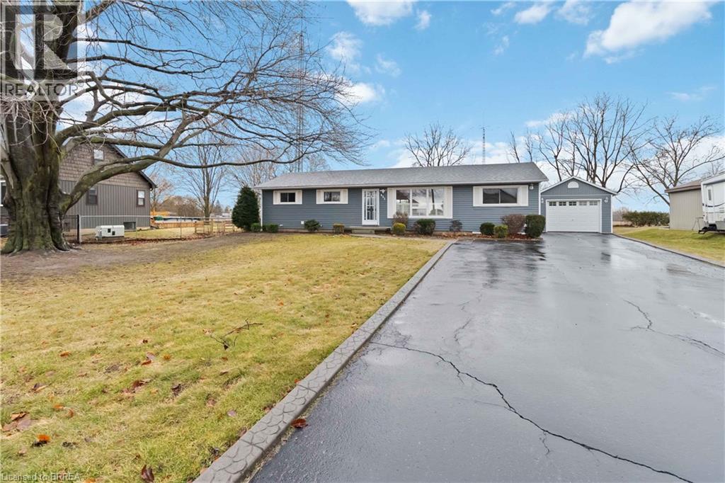 631 Mount Pleasant Road, Mount Pleasant, Ontario N3T 5L5 - Photo 2 - 40713275