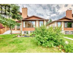 8627 34 Avenue Nw Bowness, Calgary, Ca
