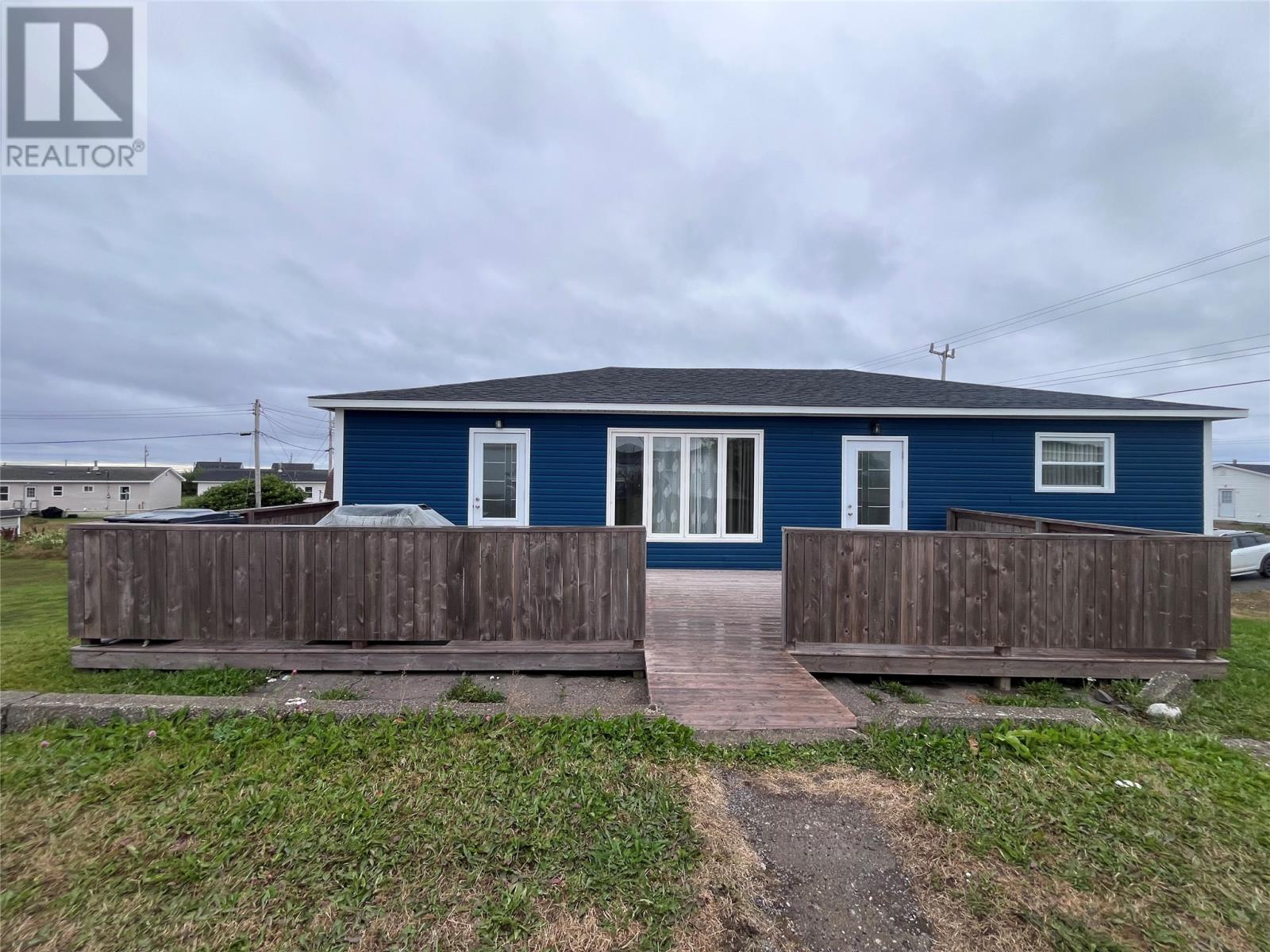 17 Pinchmarsh Road, Fortune, Newfoundland & Labrador  A0E 1P0 - Photo 1 - 1289504