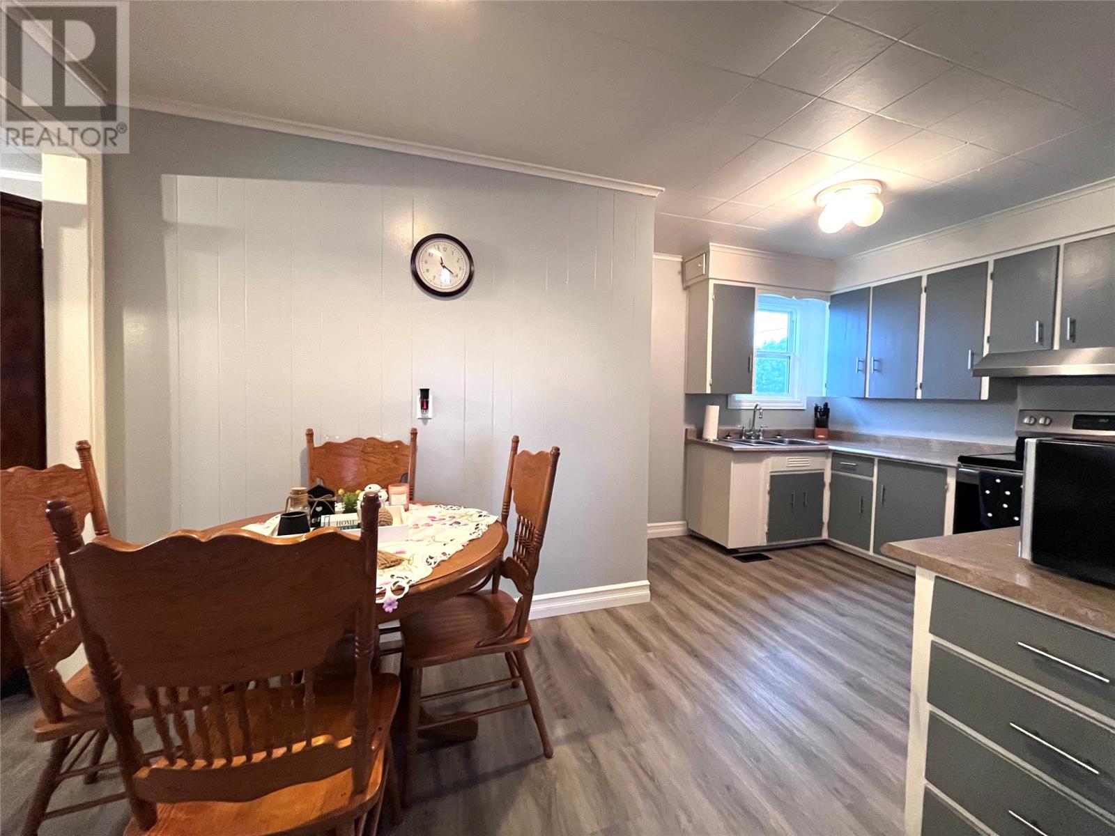 17 Pinchmarsh Road, Fortune, Newfoundland & Labrador  A0E 1P0 - Photo 11 - 1289504