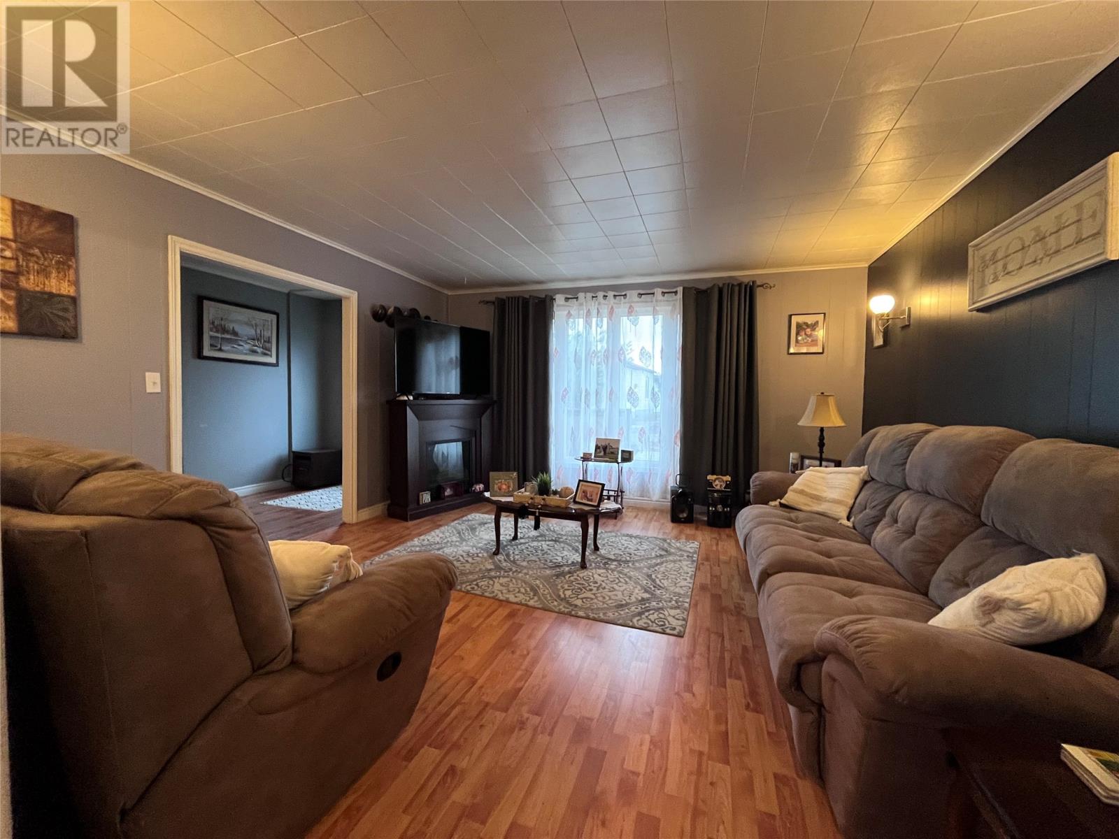 17 Pinchmarsh Road, Fortune, Newfoundland & Labrador  A0E 1P0 - Photo 4 - 1289504