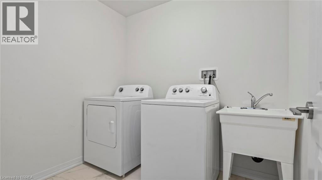 55 Hitchman Street Unit# Upper, Paris, Ontario  N3L 3E3 - Photo 18 - 40762373