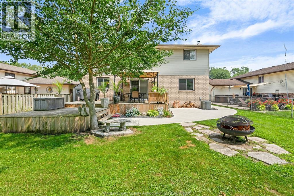 374 Ramblewood Drive, Lasalle, Ontario  N9J 3B8 - Photo 6 - 25021303
