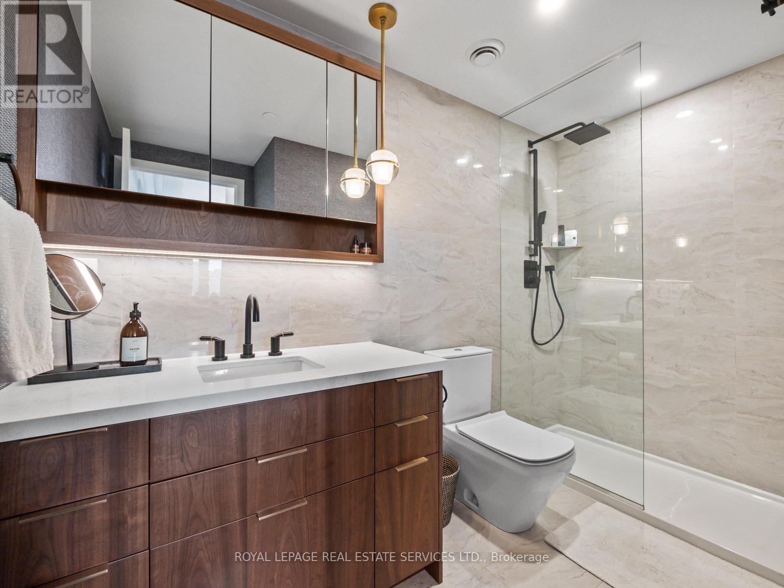 904 - 21 Lawren Harris Square, Toronto (Waterfront Communities), Ontario  M5A 0T4 - Photo 25 - C12357202