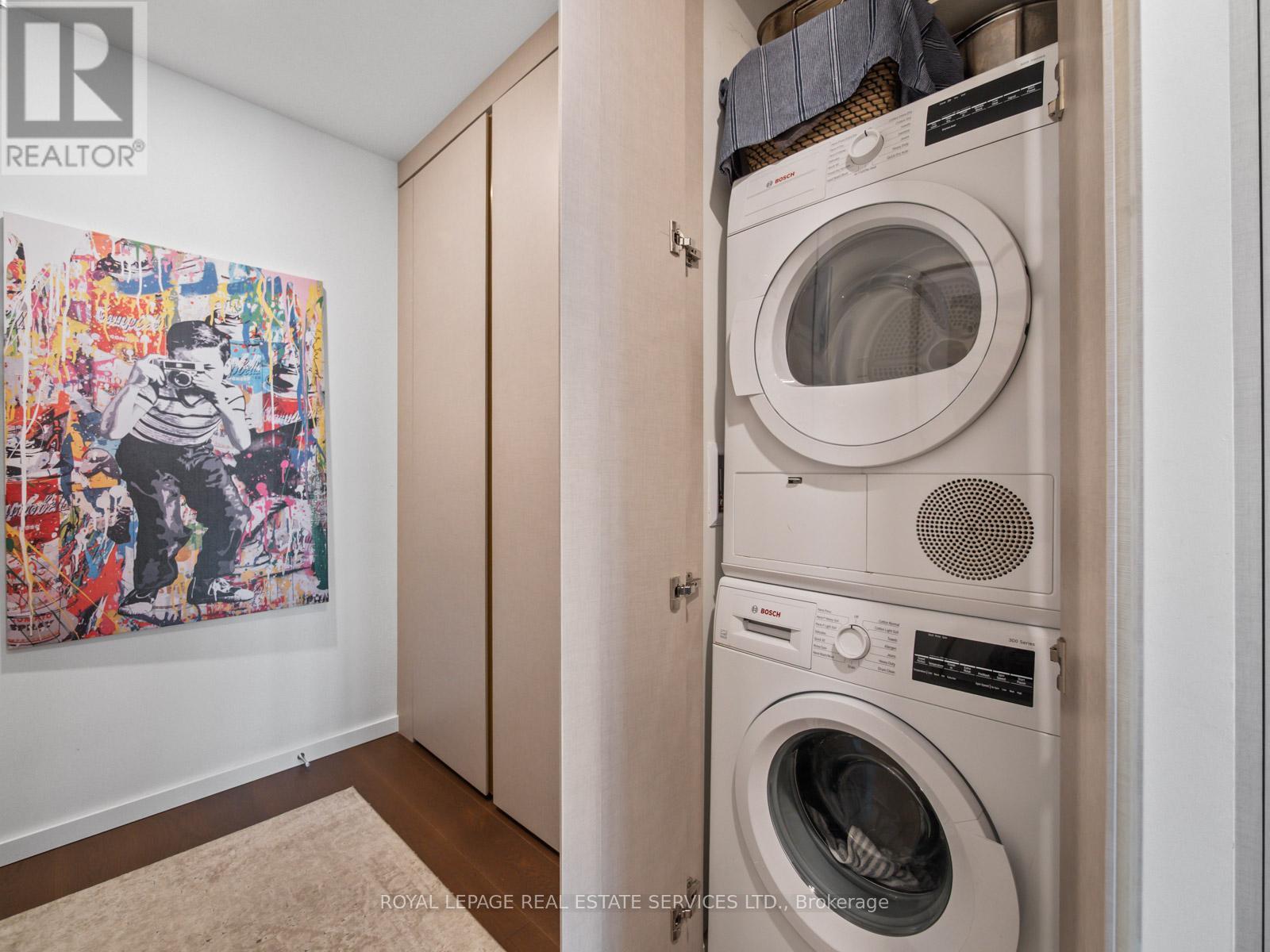 904 - 21 Lawren Harris Square, Toronto (Waterfront Communities), Ontario  M5A 0T4 - Photo 30 - C12357202