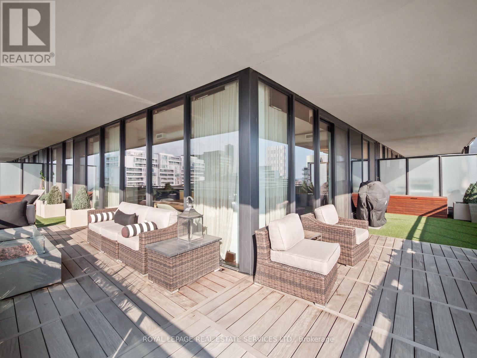 904 - 21 Lawren Harris Square, Toronto (Waterfront Communities), Ontario  M5A 0T4 - Photo 36 - C12357202
