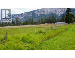 Lot 1 62 MILE Road, edgewater, British Columbia