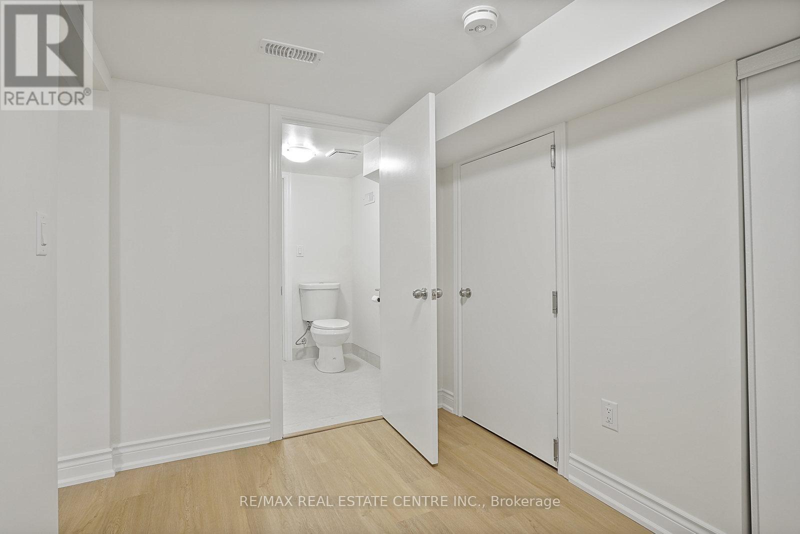 Lower - 482 Rhodes Avenue, Toronto, Ontario  M4L 3A5 - Photo 20 - E12357181