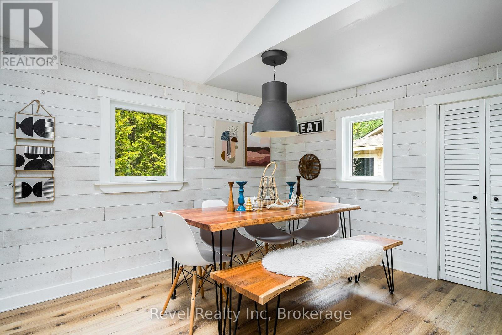1071 Lawson Road, Tiny, Ontario  L0L 1P0 - Photo 11 - S12357261