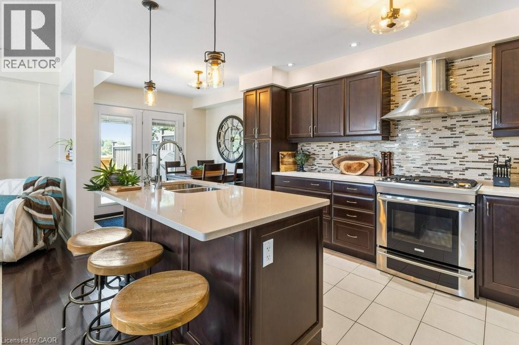 Property at 102 TROWBRIDGE Street image 5