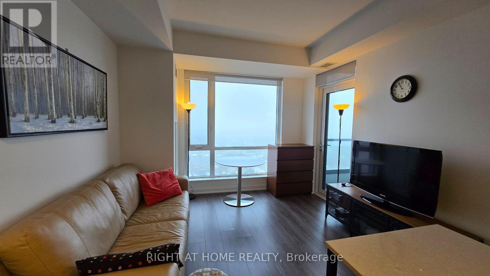 1008 - 7950 Bathurst Street, Vaughan, Ontario  L4J 0L4 - Photo 5 - N12357149