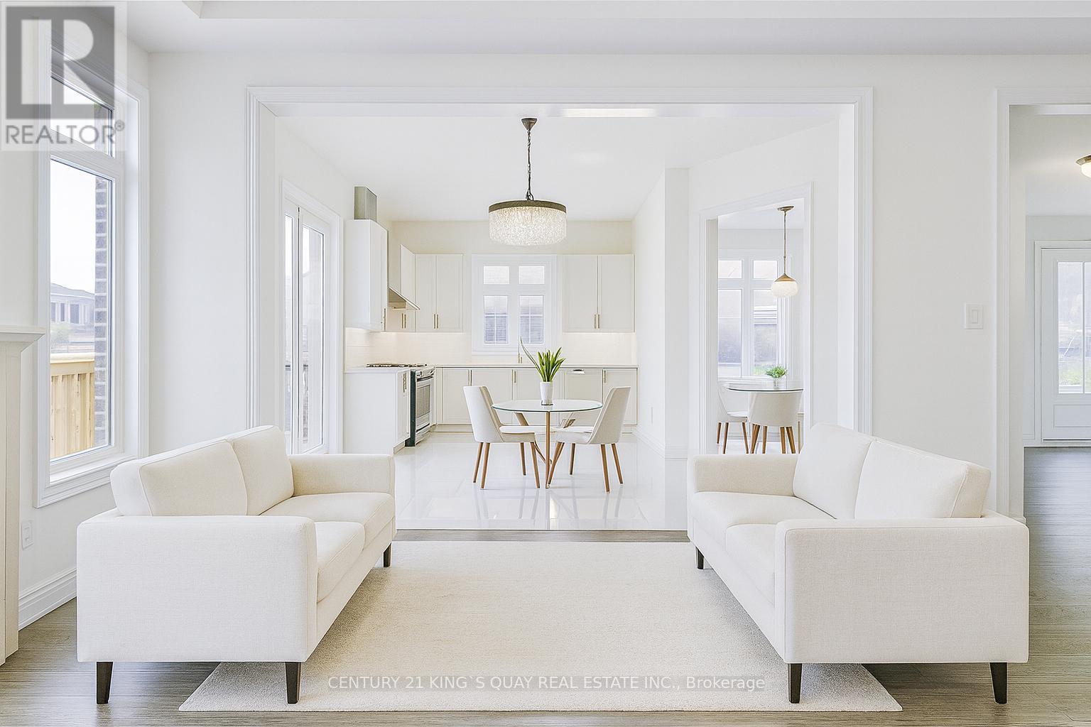 Property at 102 GIARDINA CRESCENT image 5