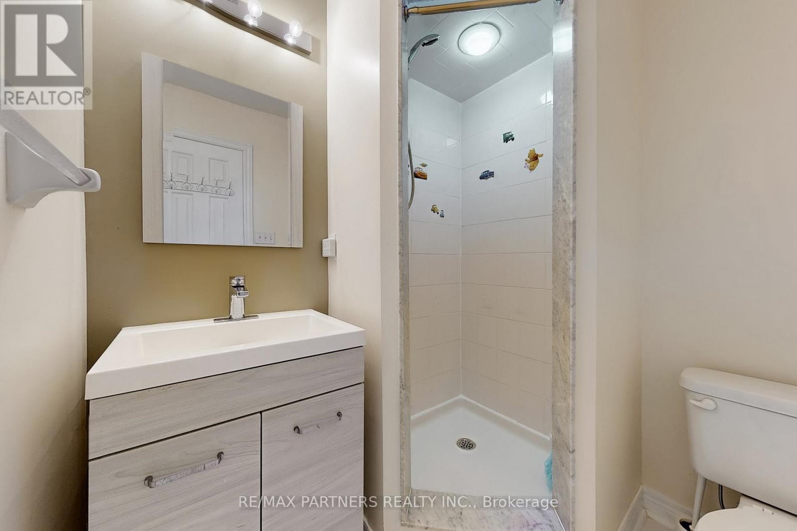 2452 Bur Oak Avenue, Markham, Ontario  L6B 1J8 - Photo 13 - N12357167