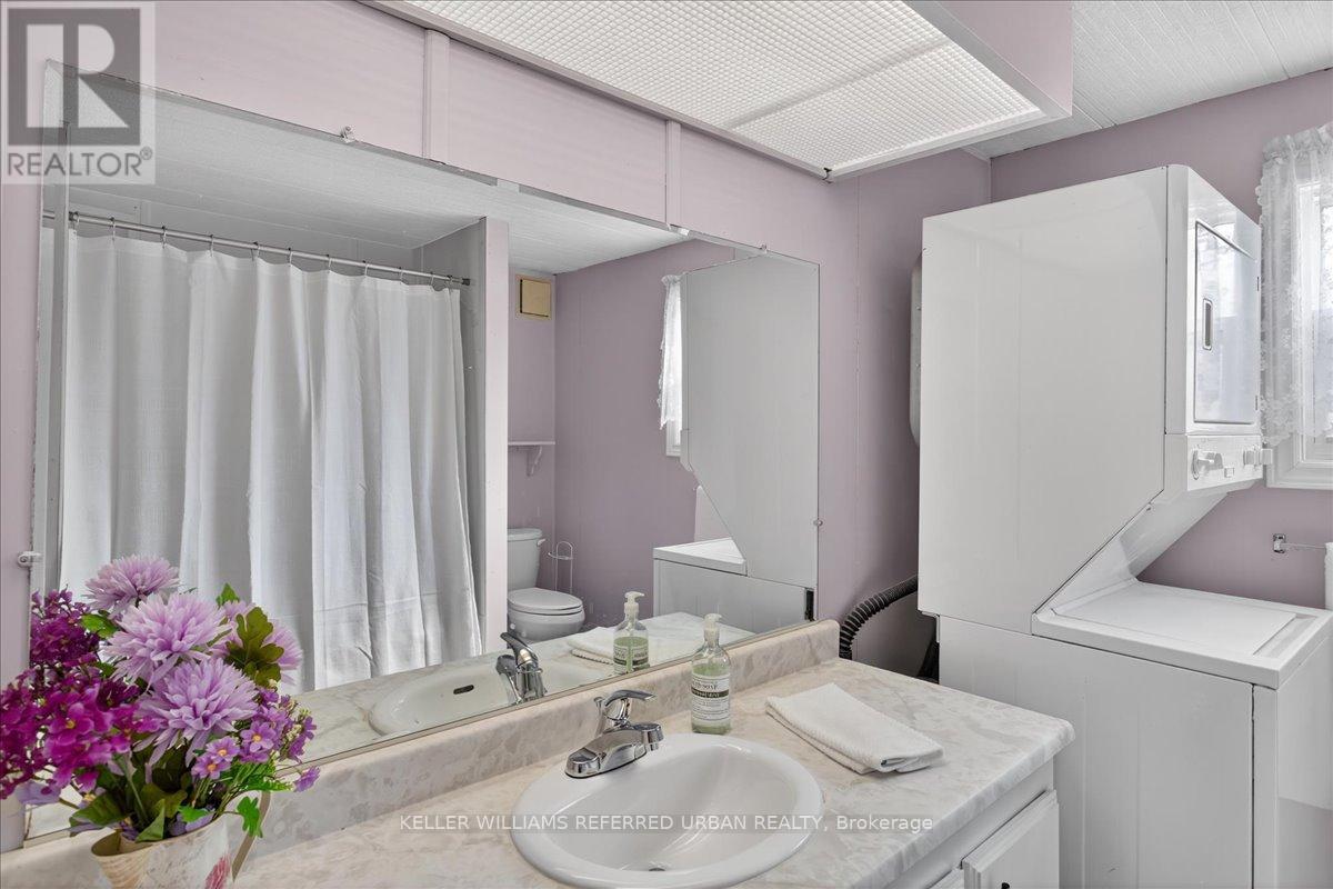 7 Sunset Drive, Innisfil, Ontario  L9S 0R7 - Photo 21 - N12357193