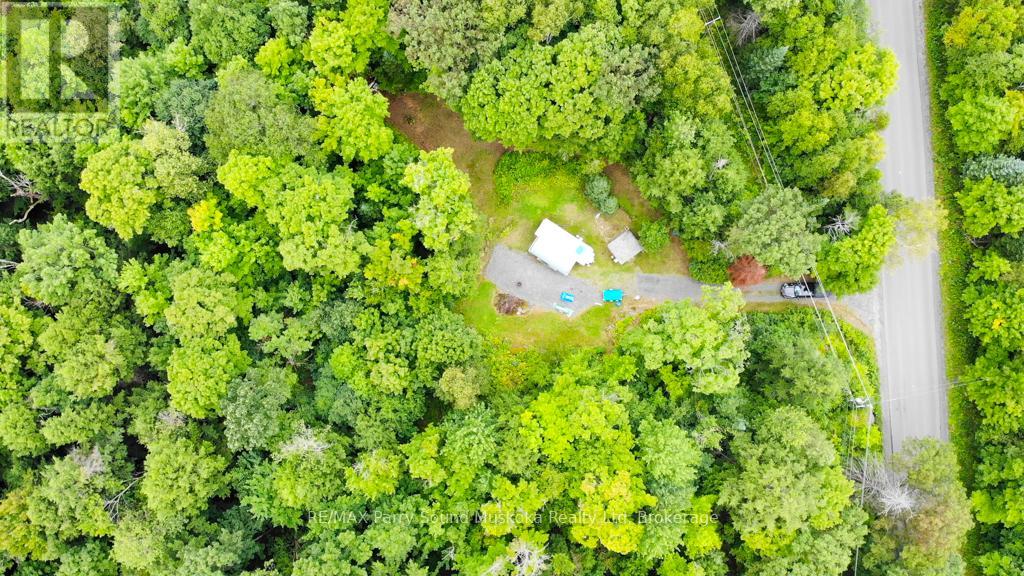 335 Centre Road, Mckellar, Ontario  P2A 0B4 - Photo 17 - X12357294