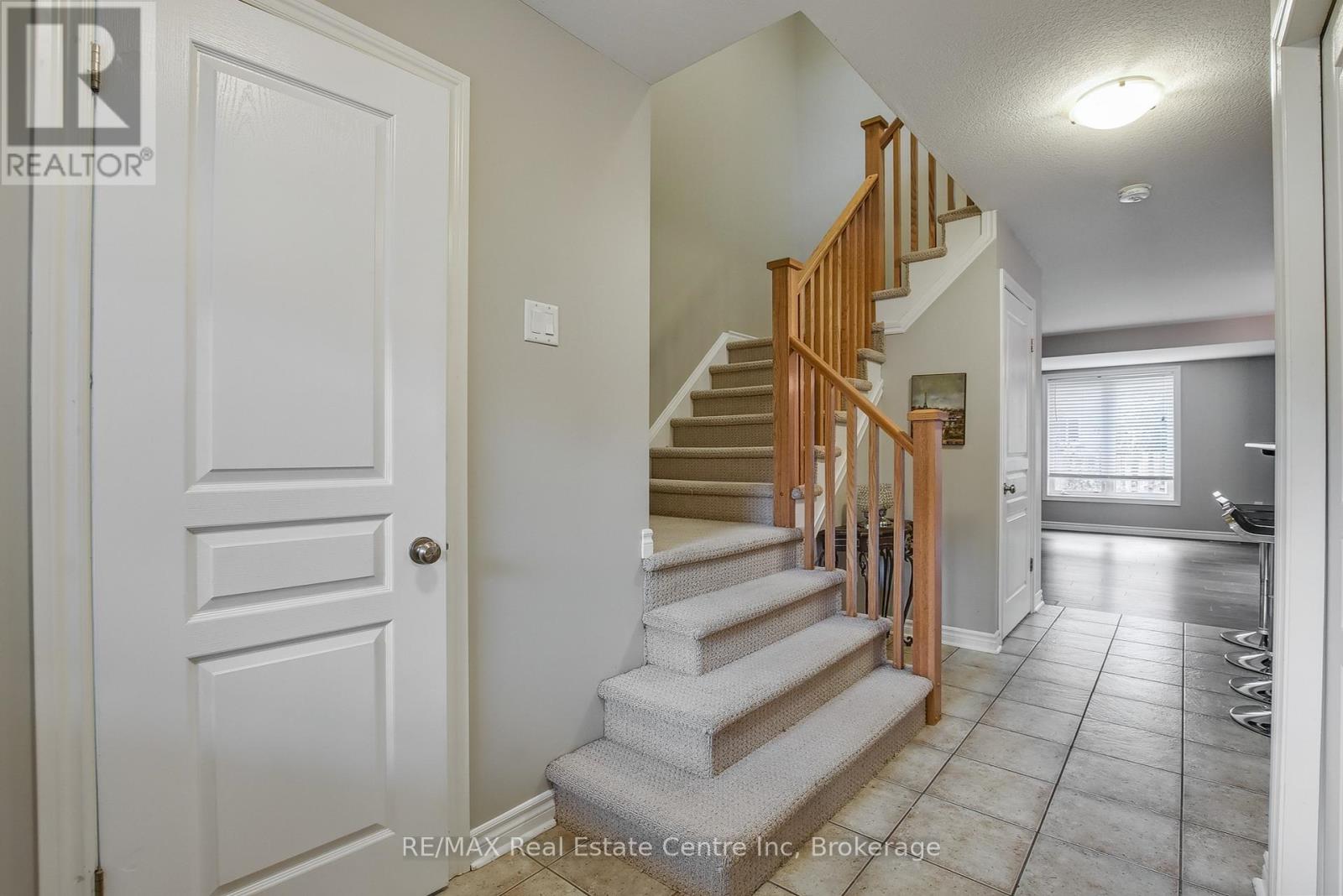 Property at 35 REVELL DRIVE image 4