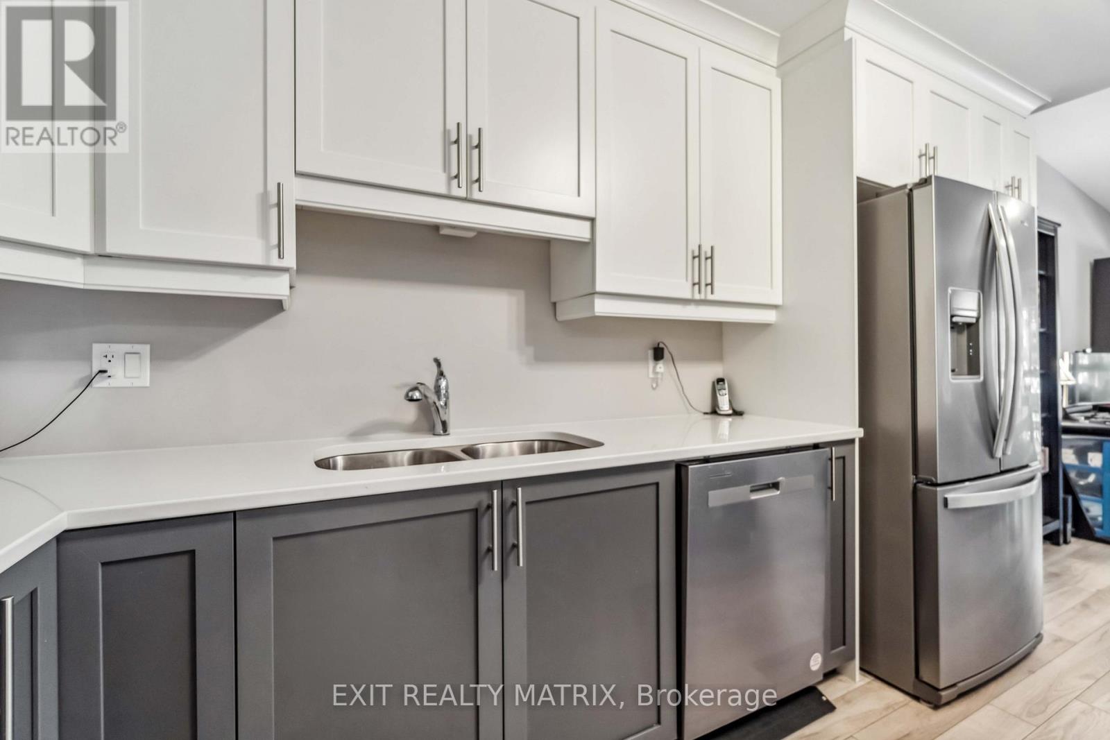 410 - 99 St Moritz Trail, Russell, Ontario  K0A 1W0 - Photo 10 - X12357322