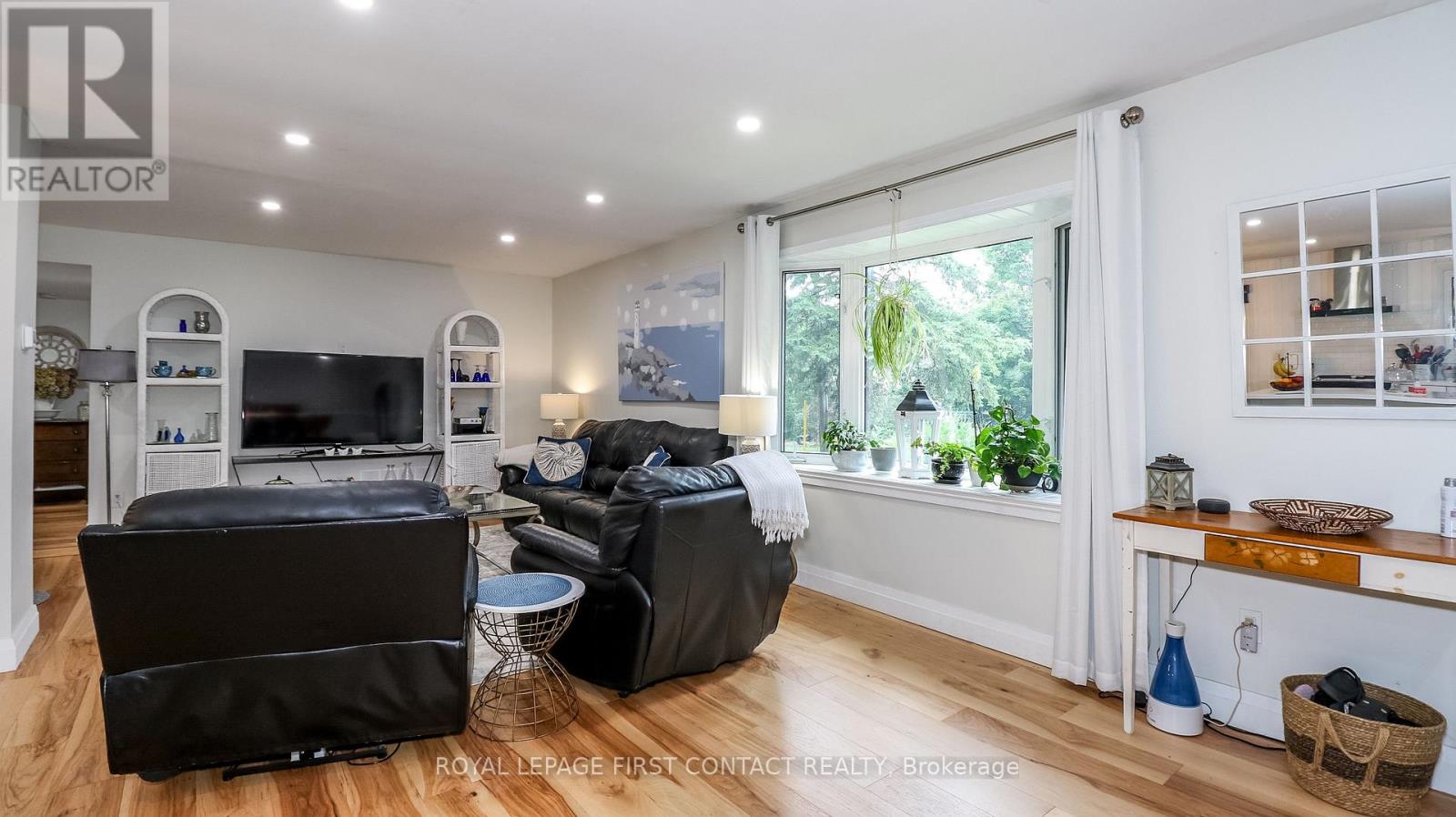 14 Conder Drive, Oro-Medonte, Ontario  L0K 1E0 - Photo 30 - S12357140