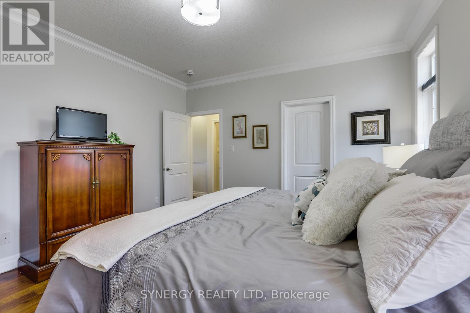97 Elliott Trail, Thames Centre, Ontario  N0M 2P0 - Photo 24 - X12357230