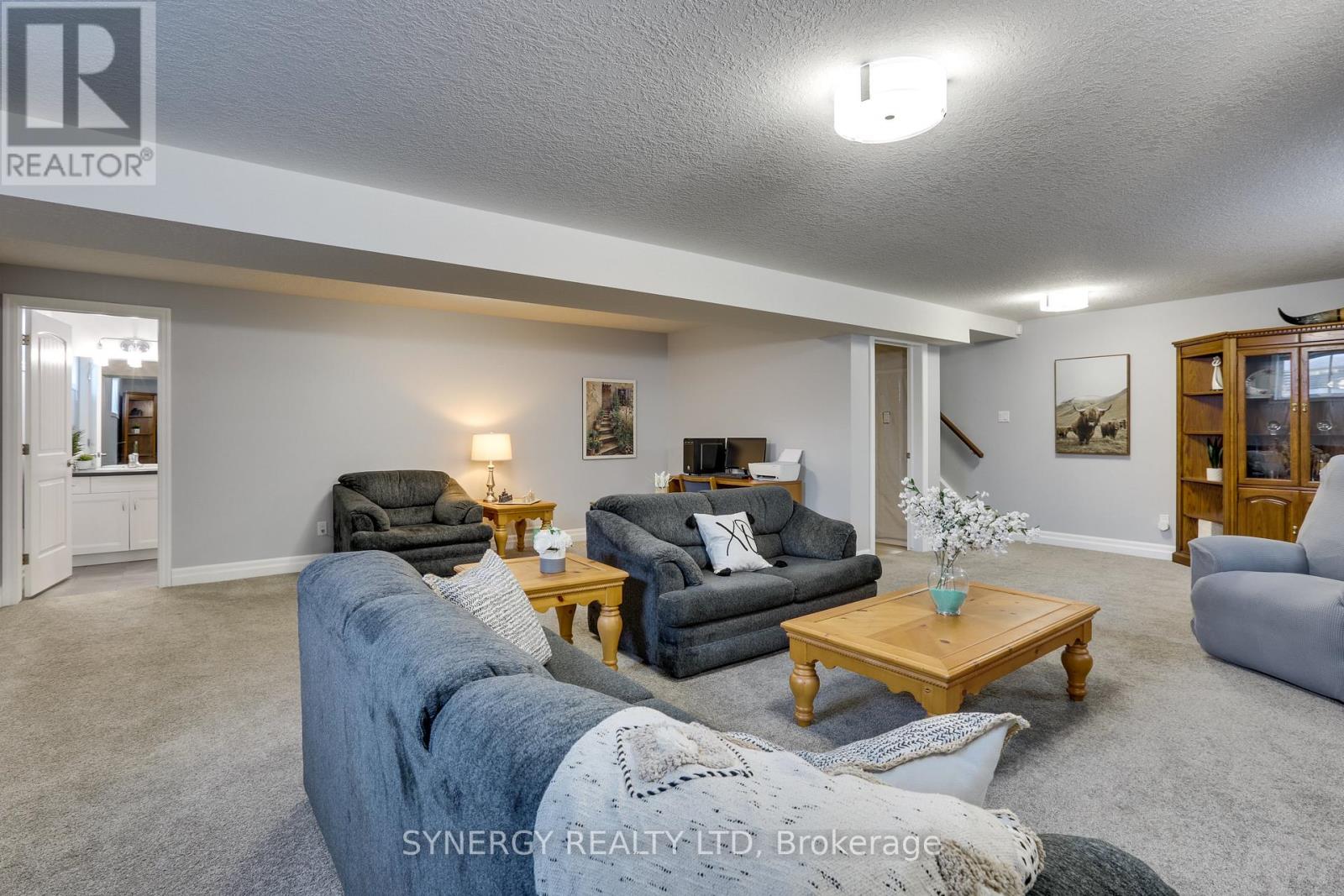 97 Elliott Trail, Thames Centre, Ontario  N0M 2P0 - Photo 31 - X12357230