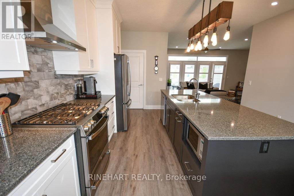 2317 Callingham Drive, London North, Ontario  N6G 0X2 - Photo 13 - X12357262