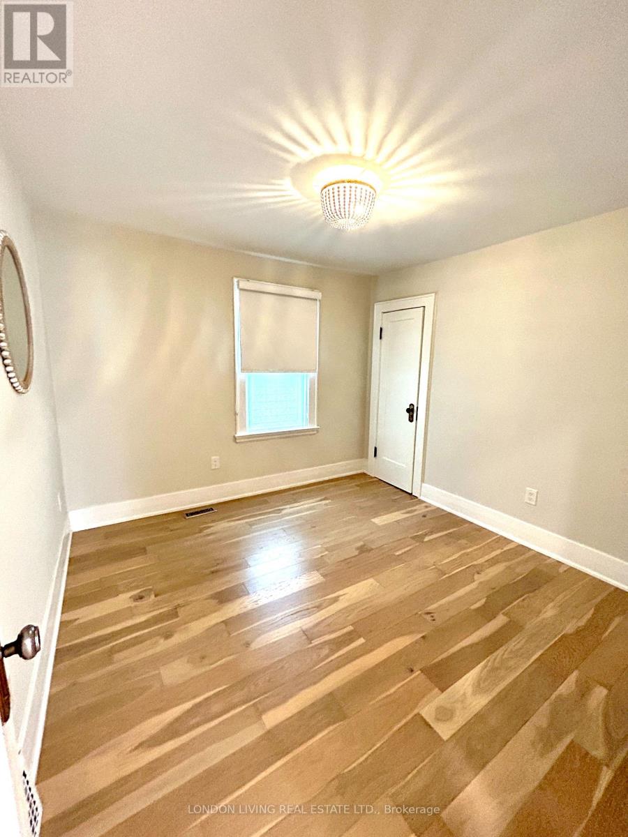 36 Askin Street, London South, Ontario  N6C 1E4 - Photo 12 - X12357288