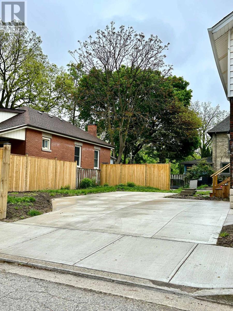 36 Askin Street, London South, Ontario  N6C 1E4 - Photo 17 - X12357288